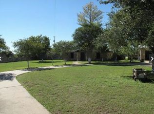4685 Barth Rd, Lockhart, TX 78644