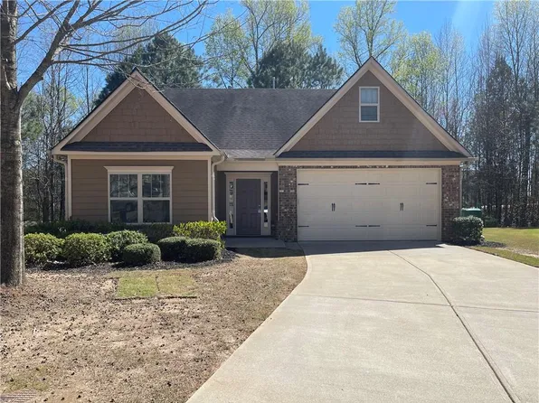 513 Bethany Ct, Ball Ground, GA 30107