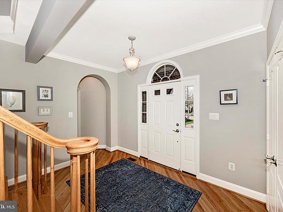 3rd image of 2666 Brook Valley Rd