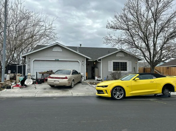 671 Discovery Dr, Fallon, NV 89406