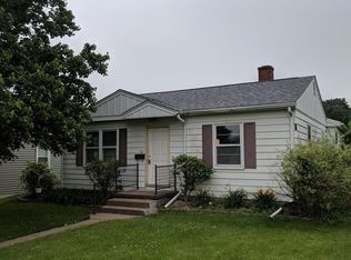 1311 W 37th St, Davenport, IA