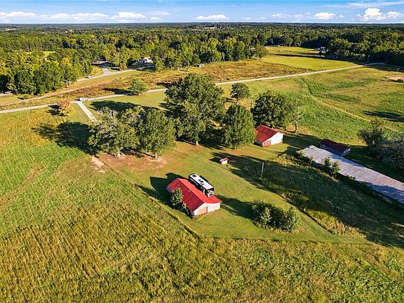 5th image of 114 Docheno Rd