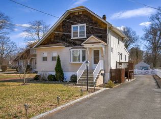 161 Walnut St, Piscataway, NJ 08854