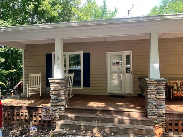 186 Hummingbird Ln, Macon, NC 27551