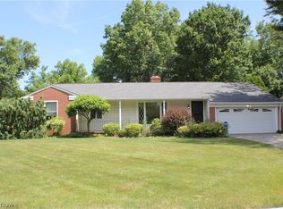 18932 Story Rd, Rocky River, OH 44116