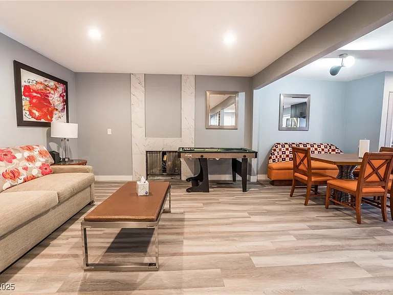 3955 Savoy Ct — Photo 15