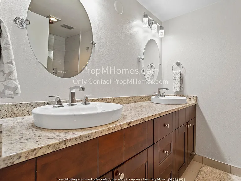 1500 SW 5th Ave #1604 — Photo 11