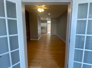 206 Warren St APT 2L, Jersey City, NJ 07302