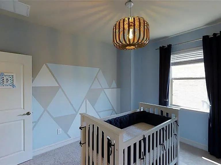 2537 Roseville Dr — Photo 31