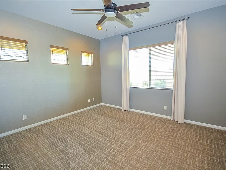 8162 Desert Madera St — Photo 17