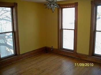 2nd image of 1904 Jackson St NE