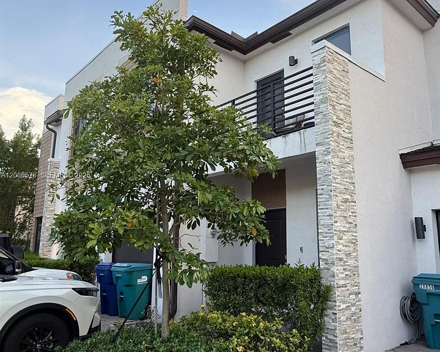 1st image of 20848 NE 7th Ct #20848