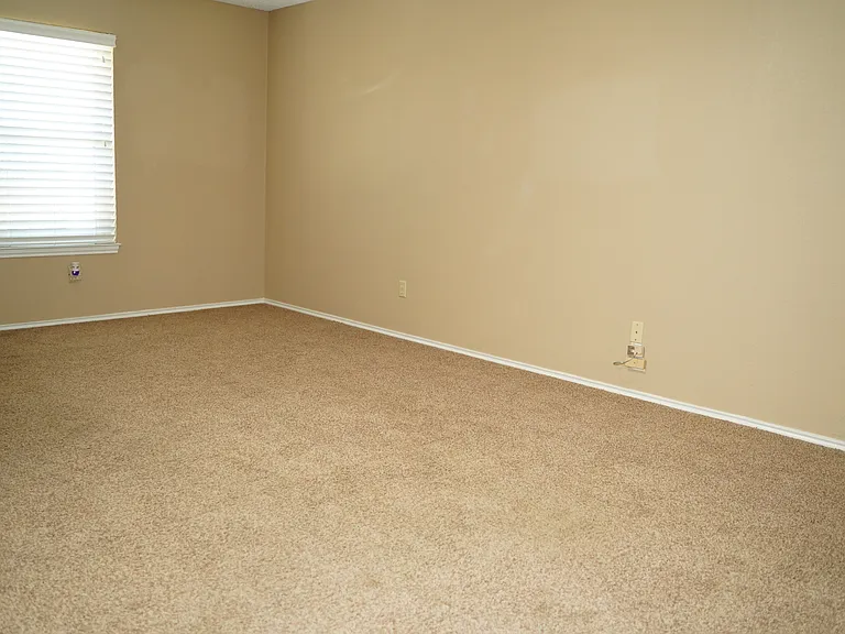 5011 Melbourne Dr #1 — Photo 8