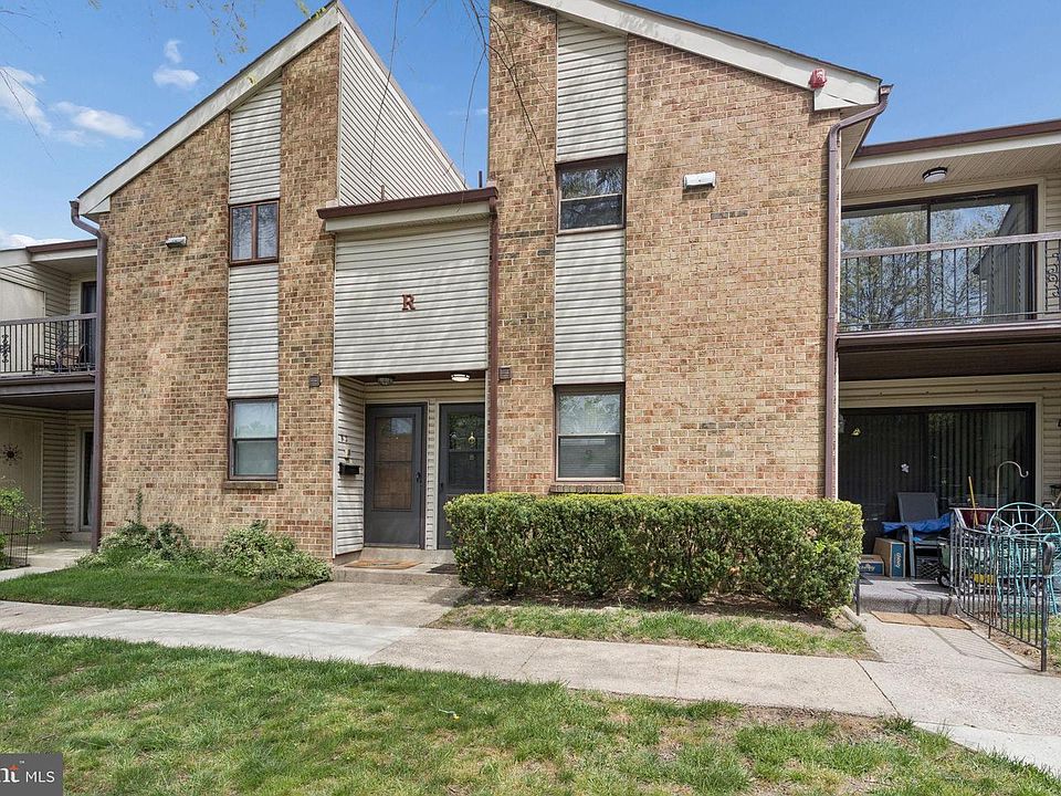 1st image of 1475 Mount Holly Rd APT R3