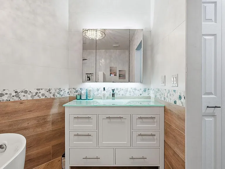 1143 Duncan Cir #103 — Photo 15