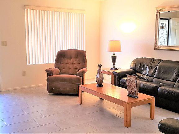 3rd image of 2105 S Zinnia Unit 461