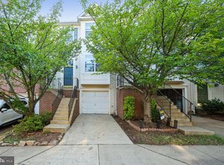 211 Golden Larch Ter NE, Leesburg, VA 20176