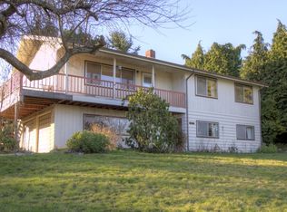 1807 Holcomb St, Port Townsend, WA 98368