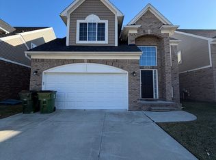 13776 Grandeur Ave, Shelby Township, MI 48315