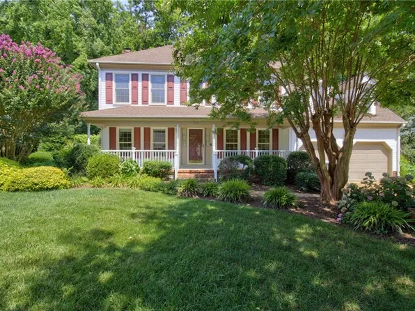 106 Millers Cove Rd, Newport News, VA 23602