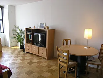 Rented by Fifth & Forever LLC