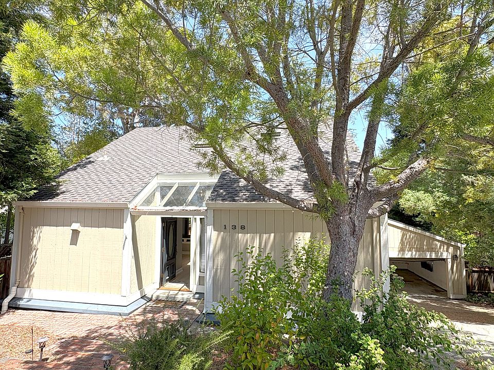 1st image of 138 Hillside Ave