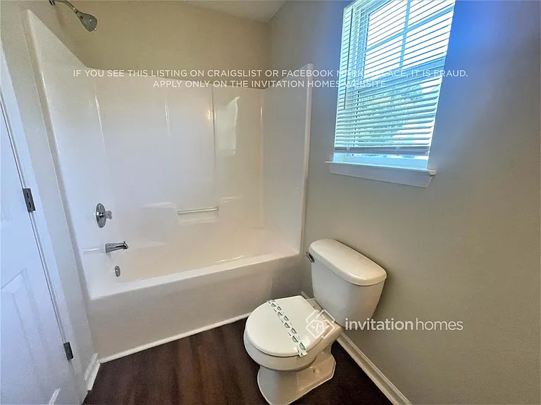 942 Ramsgate Dr SW — Photo 14