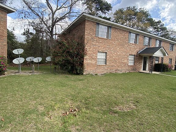 5th image of 3608 Duane Ct APT D