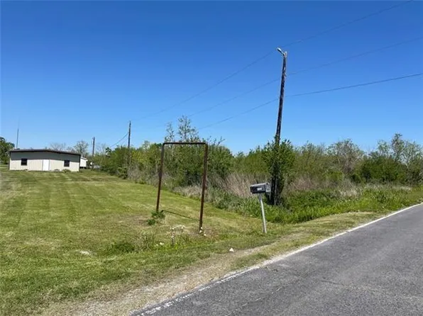 37047 Highway 11 St, Buras, LA 70041