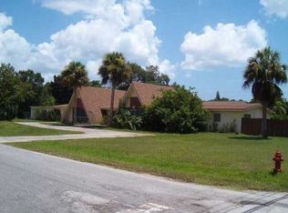 800 28th Ave, Vero Beach, FL 32960