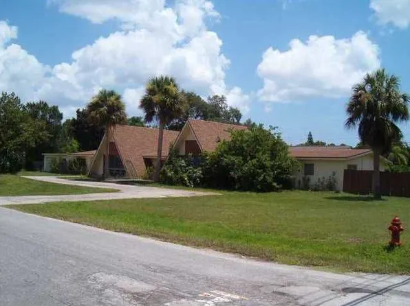 800 28th Ave, Vero Beach, FL 32960