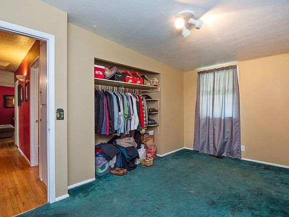 4th image of 1228 N Garnette St
