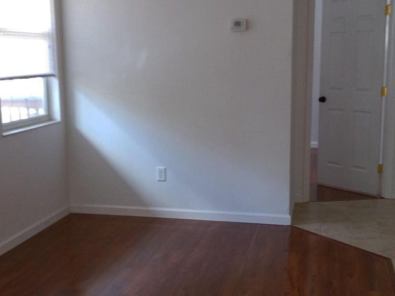 5th image of 1420 NW 3rd Ave #20