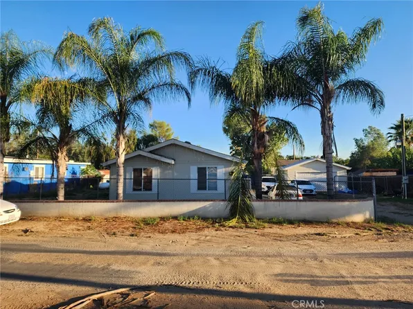 23815 La Bertha Ln, Canyon Lake, CA 92587