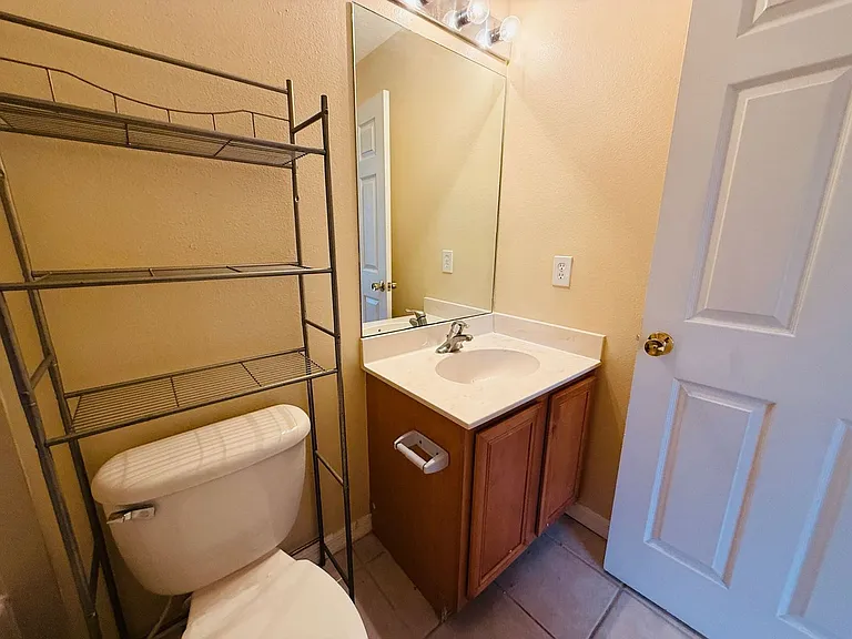 8533 Trail Wind Dr — Photo 21