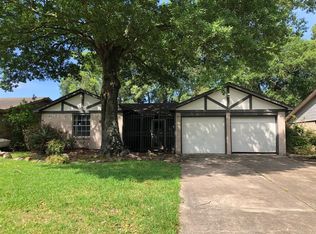 8623 Sherrywood Dr, Houston, TX 77044