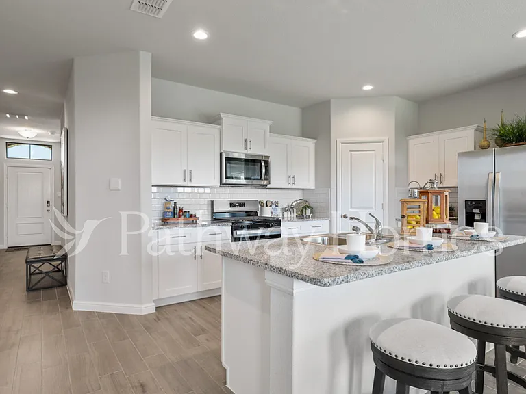9740 McClane Farm Dr — Photo 2