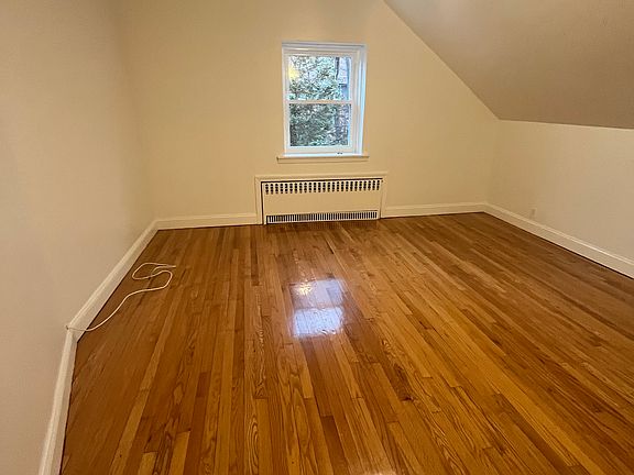 5th image of 23 Secor Pl #3