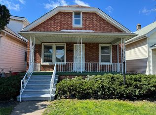 13515 Anglin St, Hamtramck, MI 48212