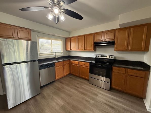325 Oak Ridge