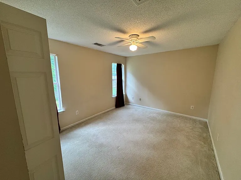2025 Baramore Oaks Dr — Photo 21