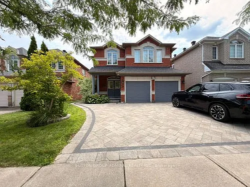 37 Royal Gala Cres #MAIN FLOOR Photo 1 37 Royal Gala Cres #MAIN FLOOR Photo 1