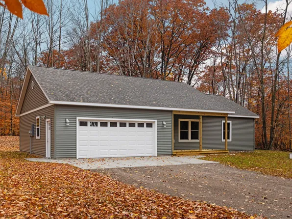 1744 Snow Owl Ct, Gaylord, MI 49735
