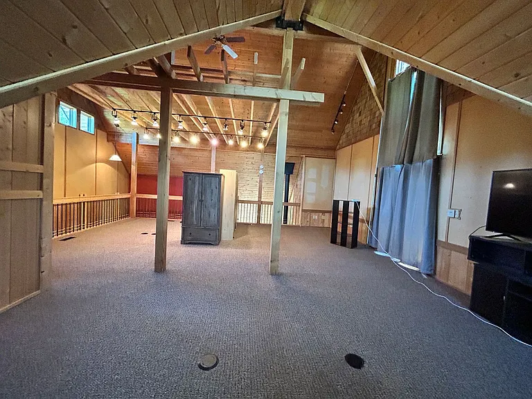 957 N Shoshone Loop — Photo 16