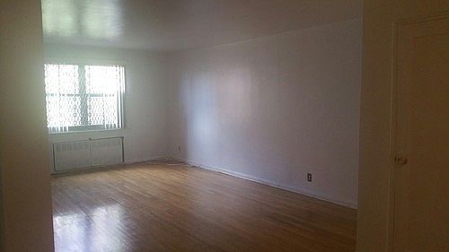 2nd image of 237 N Broadway APT 5D