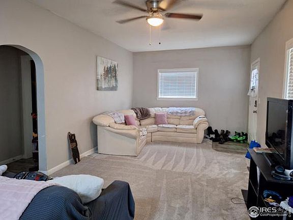4th image of 517 Columbine St