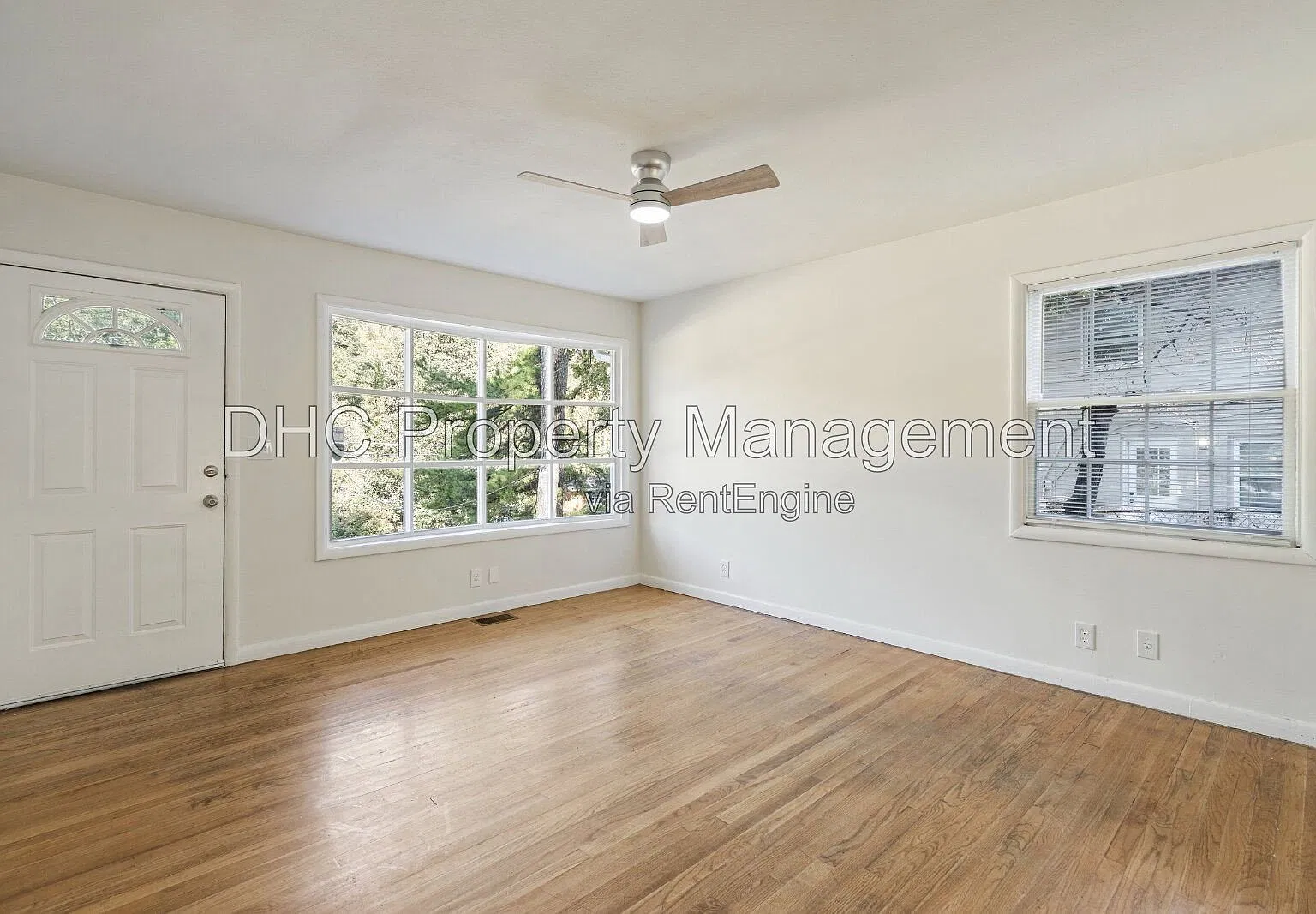 3 bed, 2.0 bath, 1161 sqft, $2,150 — Photo 2