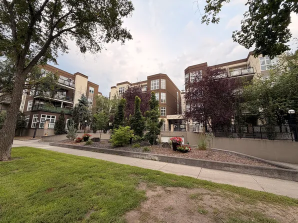 10411 122nd St NW #404, Edmonton, AB T5N 4C2