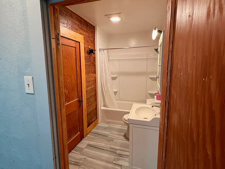 903 Haynes St #A — Photo 9