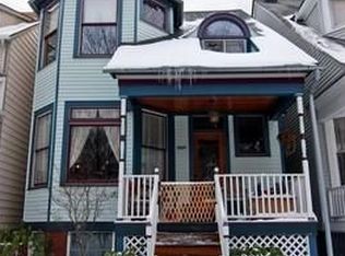 2107 W Leland Ave, Chicago, IL 60625